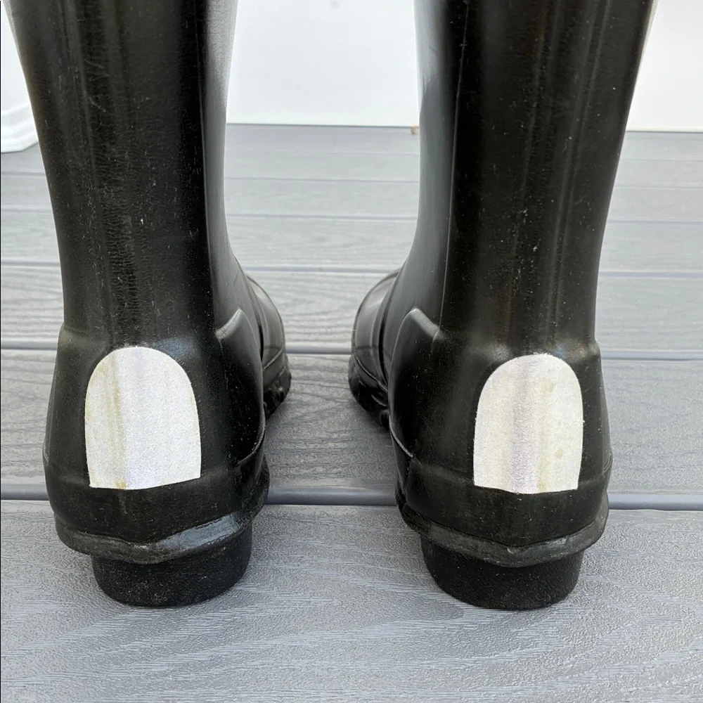 Hunter Unisex Rubber Rain Boots Waterproof Black Glossy US Size 2 Boy/3 Girl